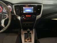 Mitsubishi L200 2023 4p GLS Doble Cabina L4/2.4/T Diesel Aut 4X4 2023 Mitsubishi L200 Venta Interiores 4