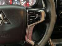 Mitsubishi L200 2023 4p GLS Doble Cabina L4/2.4/T Diesel Aut 4X4 2023 Mitsubishi L200 Venta Interiores 6