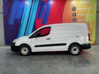 Peugeot Partner 2019 5p L4/1.6/T Diesel Man       2019 Peugeot Partner Venta Exteriores 4