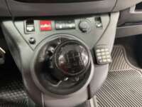 Peugeot Partner 2019 5p L4/1.6/T Diesel Man       2019 Peugeot Partner Venta Interiores 8