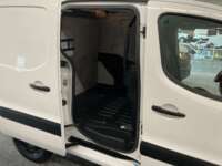 Peugeot Partner 2019 5p L4/1.6/T Diesel Man       2019 Peugeot Partner Venta Interiores 14