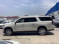 Chevrolet Suburban 2023 5p High Country V8/6.2 Aut IMG_8928