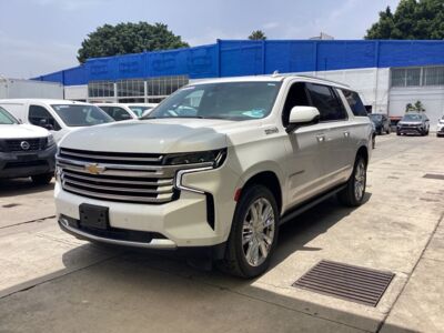 Chevrolet Suburban 2021 5p High Country V8/6.2 Aut