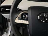 Toyota Prius 2017 5p Base Hibrido L4/1.8 Aut 2017 Toyota Prius Venta Interiores 6