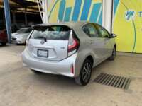 Toyota Prius 2018 5p C Híbrido L4/1.5 Aut 2018 Toyota Prius Venta Exteriores 5