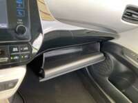 Toyota Prius 2017 5p Base Hibrido L4/1.8 Aut 2017 Toyota Prius Venta Interiores 19