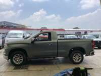 Chevrolet Cheyenne 2024 2p LT Cabina Regular V8/5.3 Aut 4X4 IMG_9808