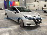 Nissan Versa 2020 4p Sense L4/1.6 Man IMG_6572
