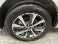 Toyota Prius 2019 5p C Hibrido L4/1.5/Aut 2019 Toyota Prius Venta Llantas 1