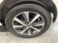 Toyota Prius 2021  2021 Toyota Prius Venta Llantas 4