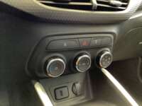 Chevrolet Onix 2023 4p Premier Redline L3/1.0/T Aut 2023 Chevrolet Onix Venta Interiores 9