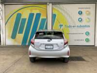 Toyota Prius 2019 5p C Hibrido L4/1.5/Aut 2019 Toyota Prius Venta Exteriores 6