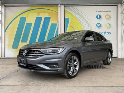 Volkswagen Jetta 2019 4p Highline L4/1.4/T Aut