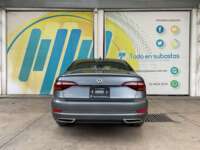 Volkswagen Jetta 2019 4p Highline L4/1.4/T Aut 2019 Volkswagen Jetta Venta Exteriores 6