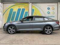 Volkswagen Jetta 2019 4p Highline L4/1.4/T Aut 2019 Volkswagen Jetta Venta Exteriores 8