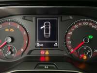 Volkswagen Jetta 2019 4p Highline L4/1.4/T Aut 2019 Volkswagen Jetta Venta Interiores 3