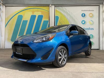 Toyota Prius 2021 5p Prius C L4/1.5 Aut