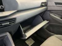Volkswagen Caddy 2022 4p Maxi Cargo L4/1.6 A/A Man  Línea Nueva 2022 Volkswagen Caddy Venta Interiores 13