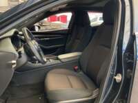 Mazda 3 2021 4p Sedán i L4/2.5 Skyactiv-Drive 2021 Mazda 3 Venta Interiores 22