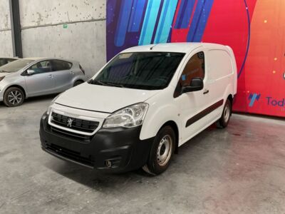 Peugeot Partner 2019 5p L4/1.6/T Diesel Man      