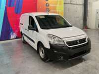 Peugeot Partner 2019 5p L4/1.6/T Diesel Man       2019 Peugeot Partner Venta Exteriores 3