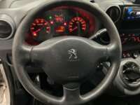 Peugeot Partner 2019 5p L4/1.6/T Diesel Man       2019 Peugeot Partner Venta Interiores 1