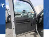 Ford F-450 2016 2p XL V8/6.7/T Diesel Aut 2016 Ford F-450 Venta Interiores 5