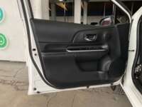 Toyota Prius 2021 5p Prius C L4/1.5 Aut 2021 Toyota Prius Venta Interiores 19