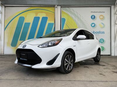 Toyota Prius 2021 5p C Híbrido L4/1.5 Aut