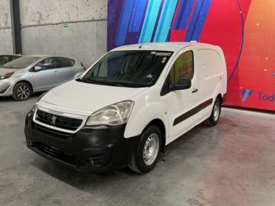 Peugeot Partner 2019 5p L4/1.6/T Diesel Man      