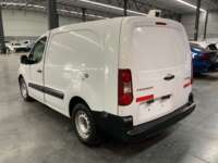Peugeot Partner 2019 5p L4/1.6/T Diesel Man       2019 Peugeot Partner Venta Exteriores 7