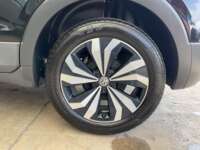 Volkswagen T-Cross 2021 5p Comfortline L4/1.6 Aut 2021 Volkswagen T-Cross Venta Llantas 4