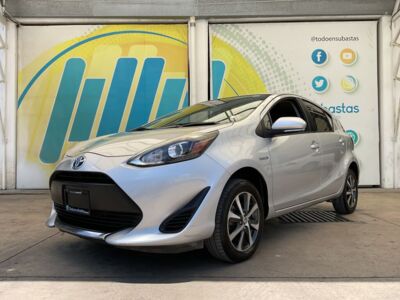 Toyota Prius 2021 5p Prius C L4/1.5 Aut