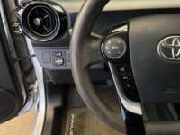 Toyota Prius 2021 5p Prius C L4/1.5 Aut 2021 Toyota Prius Venta Interiores 6