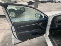 Toyota Camry 2021 4p XLE L4/2.5 Aut Nav IMG_1221