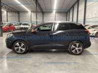 Peugeot 3008 2021 5p Active L4/1.6 Aut IMG_7066