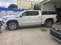 GMC Sierra 2021 4p Crew Cab Denali V8/6.2 Aut 4WD IMG_1086