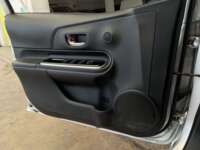 Toyota Prius 2019 5p C Hibrido L4/1.5/Aut 2019 Toyota Prius Venta Interiores 20