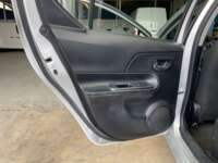 Toyota Prius 2019 5p C Hibrido L4/1.5/Aut 2019 Toyota Prius Venta Interiores 22