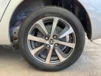 Toyota Prius 2019 5p C Hibrido L4/1.5/Aut 2019 Toyota Prius Venta Llantas 4