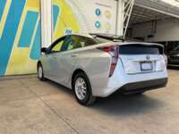 Toyota Prius 2017 5p Base Hibrido L4/1.8 Aut 2017 Toyota Prius Venta Exteriores 7