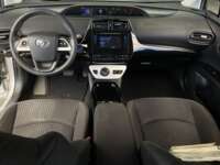 Toyota Prius 2017 5p Base Hibrido L4/1.8 Aut 2017 Toyota Prius Venta Interiores 4