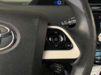 Toyota Prius 2017 5p Base Hibrido L4/1.8 Aut 2017 Toyota Prius Venta Interiores 7