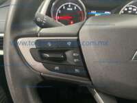 Chevrolet Tracker 2022 5p Premier L3/1.2/T Aut  2022 Chevrolet Tracker Ingreso Interiores 1