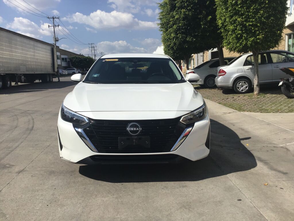 Nissan Sentra 2024 4p Advance L4/2.0 Aut 2024 Nissan Sentra Venta Exteriores 2