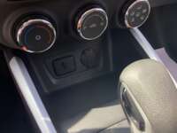 Chevrolet Onix 2023 4p LT L3/1.0/T Aut   IMG_1696