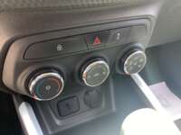 Chevrolet Onix 2023 4p LT L3/1.0/T Aut   IMG_1695
