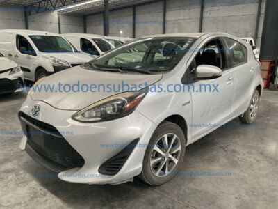 Toyota Prius 2019 5p Base CVT