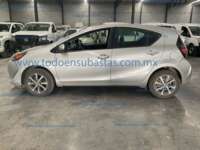 Toyota Prius 2019 5p Base CVT 2019 Toyota Prius Ingreso Exteriores 7