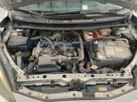 Toyota Prius 2019 5p Base CVT 2019 Toyota Prius Ingreso Motor 1